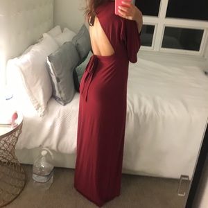 Maxi dark red dress